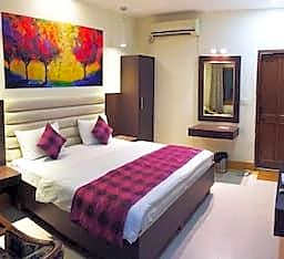 Deluxe Rooms