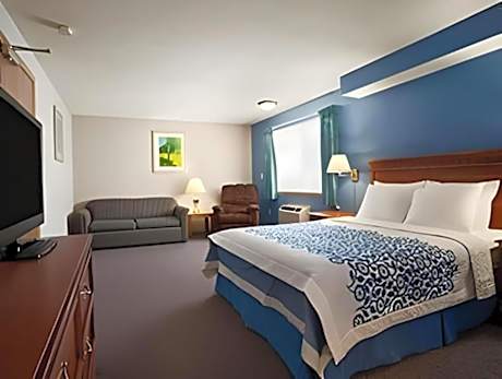 Days Inn by Wyndham Lacey Olympia Area