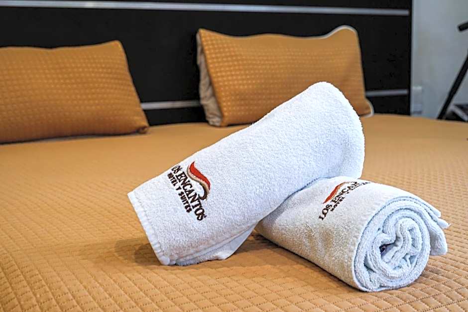 Hotel y Suites Los Encantos