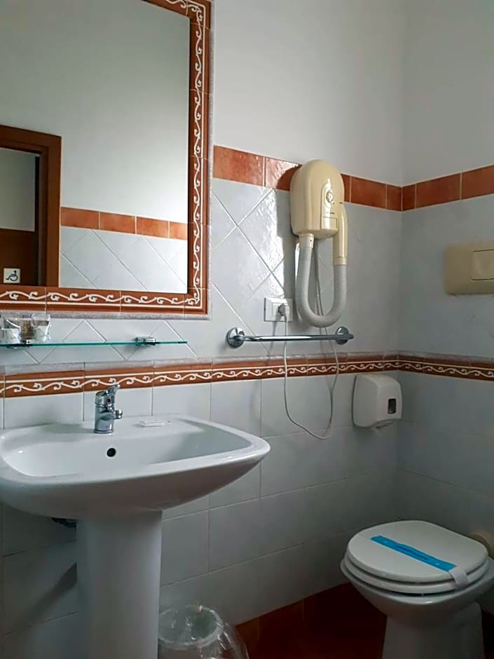 Hotel Elite Palermo Centro & Bistro'
