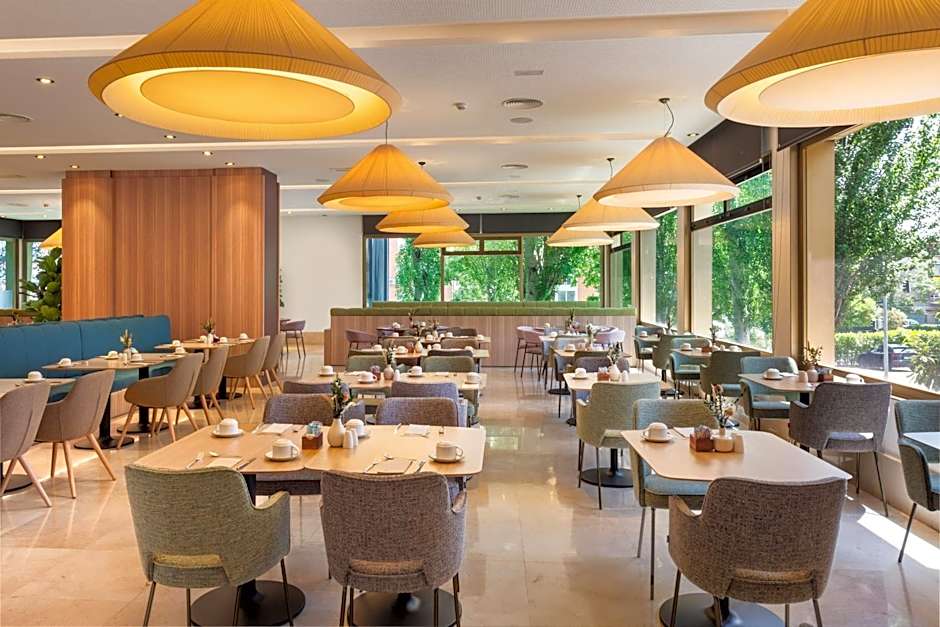Melia Madrid Barajas
