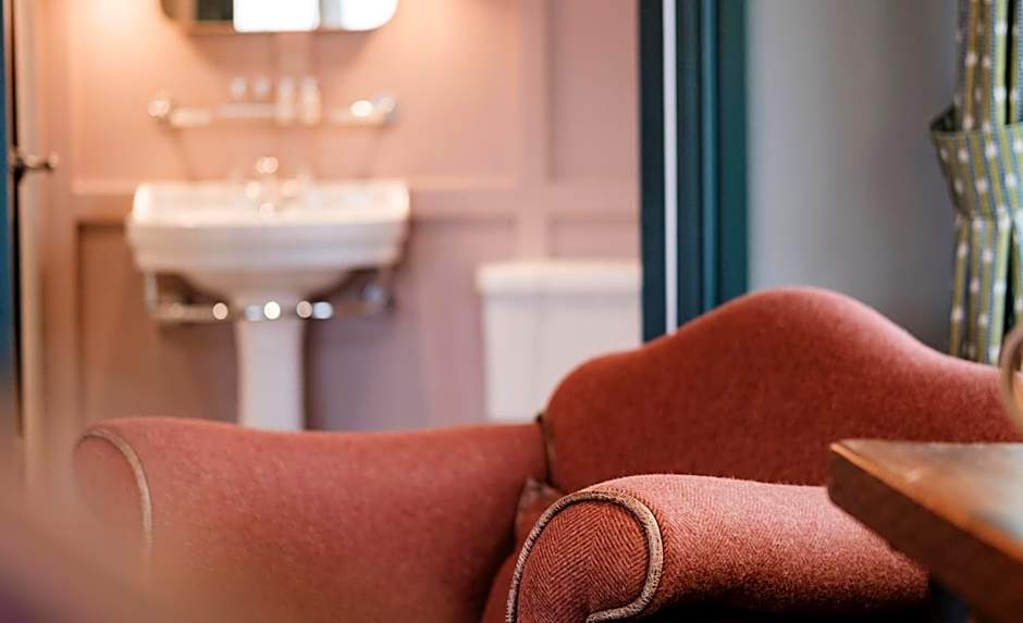 Fisherman's Haunt Hotel