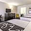 La Quinta Inn & Suites by Wyndham Denver Englewood Tech Ctr