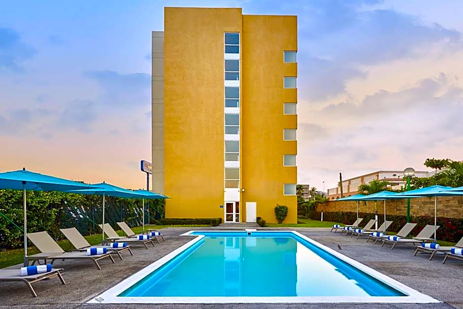 City Express by Marriott Manzanillo