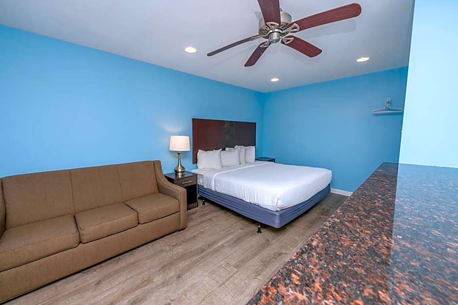 Photo 1 of 7 of Efficiency 1 King Bed