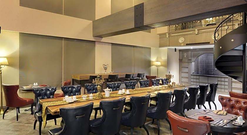 Golden Tulip RS Boutique Hotel