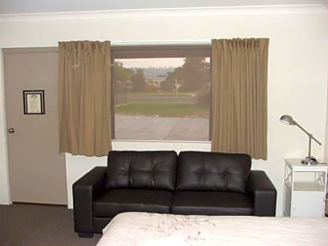 Executive King Room
