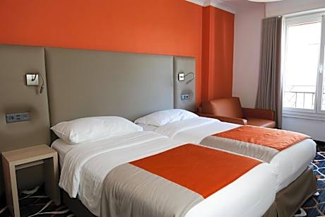 Double or Twin Room with Extra Bed