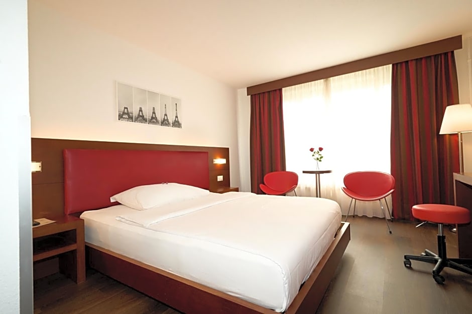 Hotel Conti Dietikon