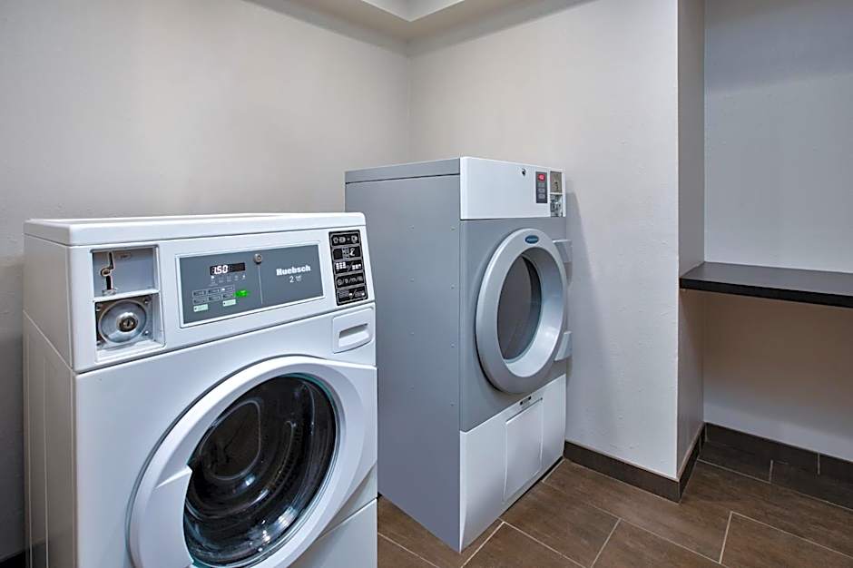 Holiday Inn Express Hotel & Suites West Monroe By IHG