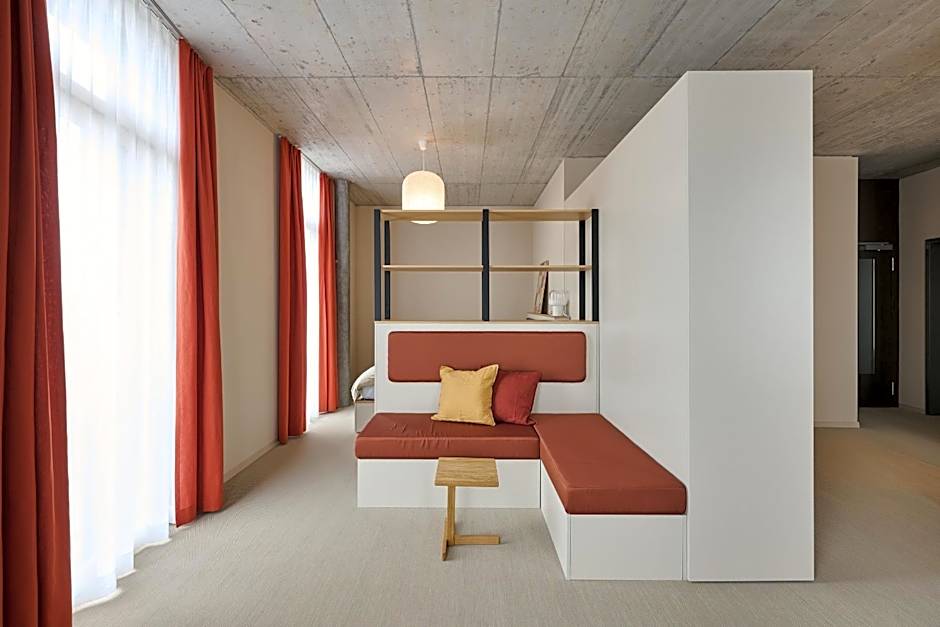 Ariv Apartments & Spaces - self check-in