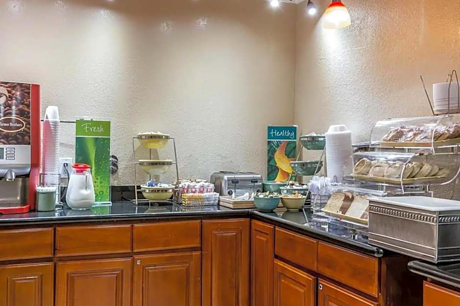 Quality Inn Salinas City Center Area