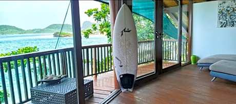 Castaway Surf Retreat