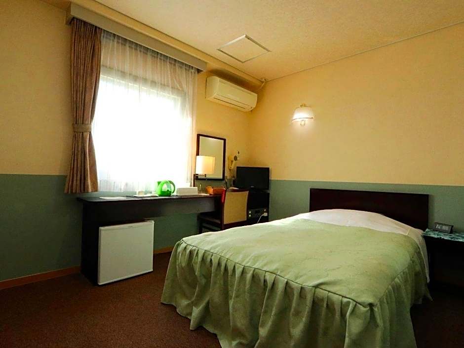 Business hotel Nishikiryu