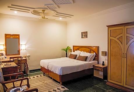 Super Deluxe Double or Twin Room - Complimentary High Tea