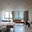 Pasaport Pier Hotel