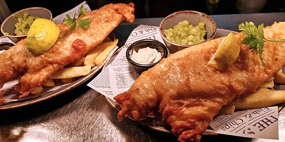 The Strawbury Duck Inn