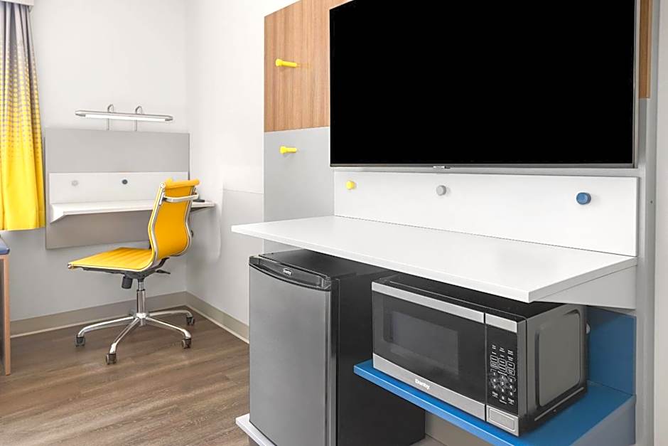 Microtel Inn & Suites by Wyndham Rehoboth Beach