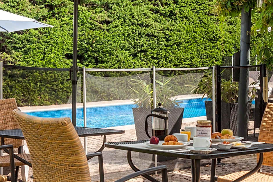 Hotel Cayrons Vence & St Paul de Vence