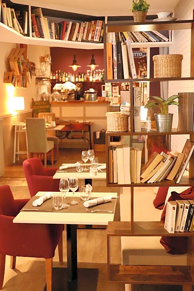 Logis Hotel-Restaurant La Coupe d'Or