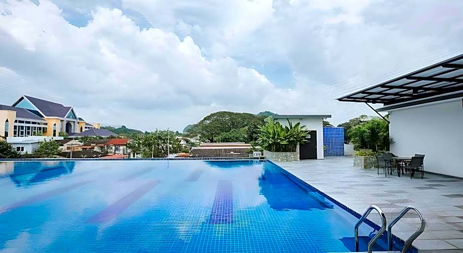 Kinta Riverfront Hotel & Suites
