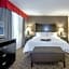 Hampton Inn & Suites Montgomery-Downtown