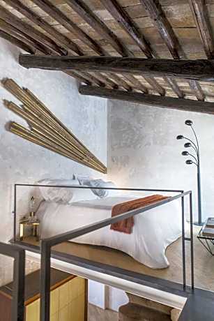 Deluxe Suite - Split Level