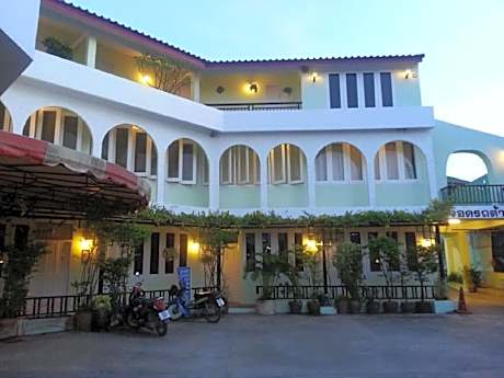 Casa Holiday Hotel