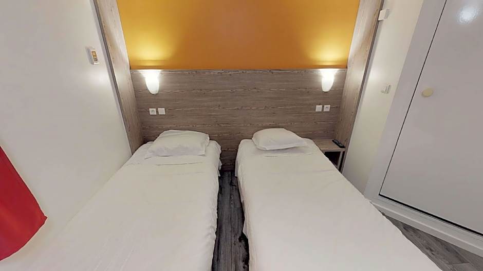 Foto 1 von 7 von Standard 3 Single Beds