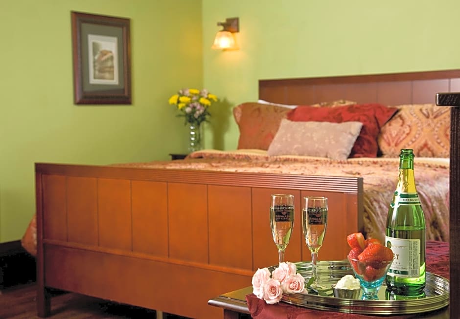 Hilltop Manor Bed And Breakfast