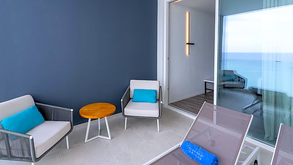 Flamingo Paradise Beach Hotel - Adults Only