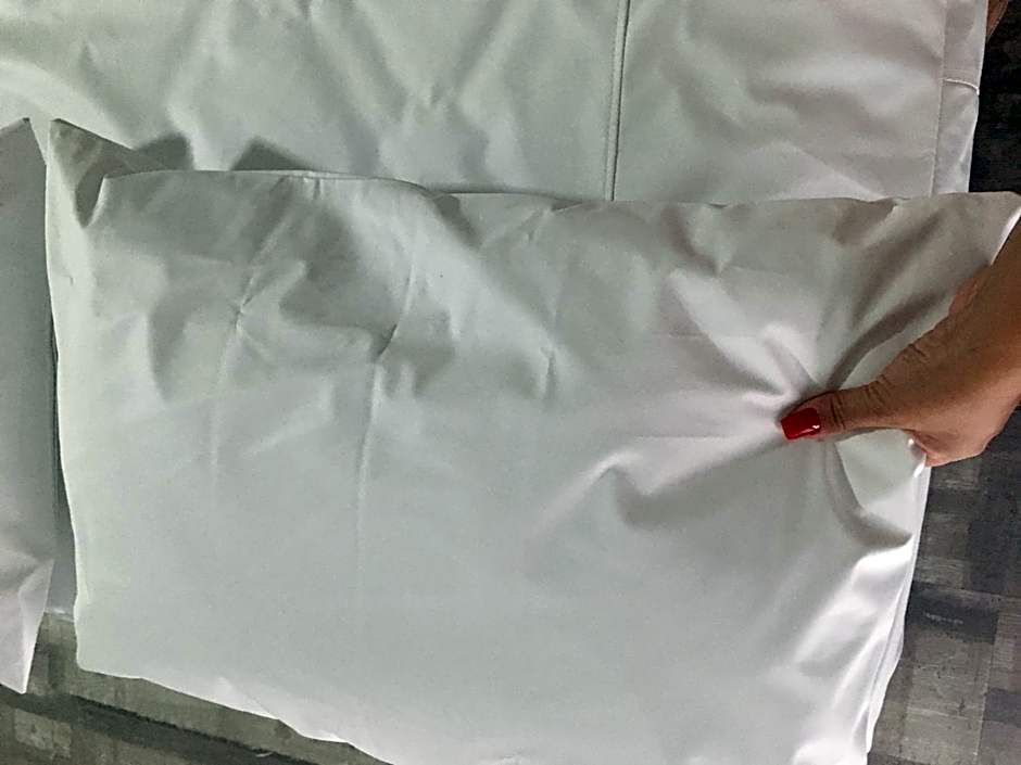 Flat -Hidromassagem privativa e Piscina a 500 mts da praia