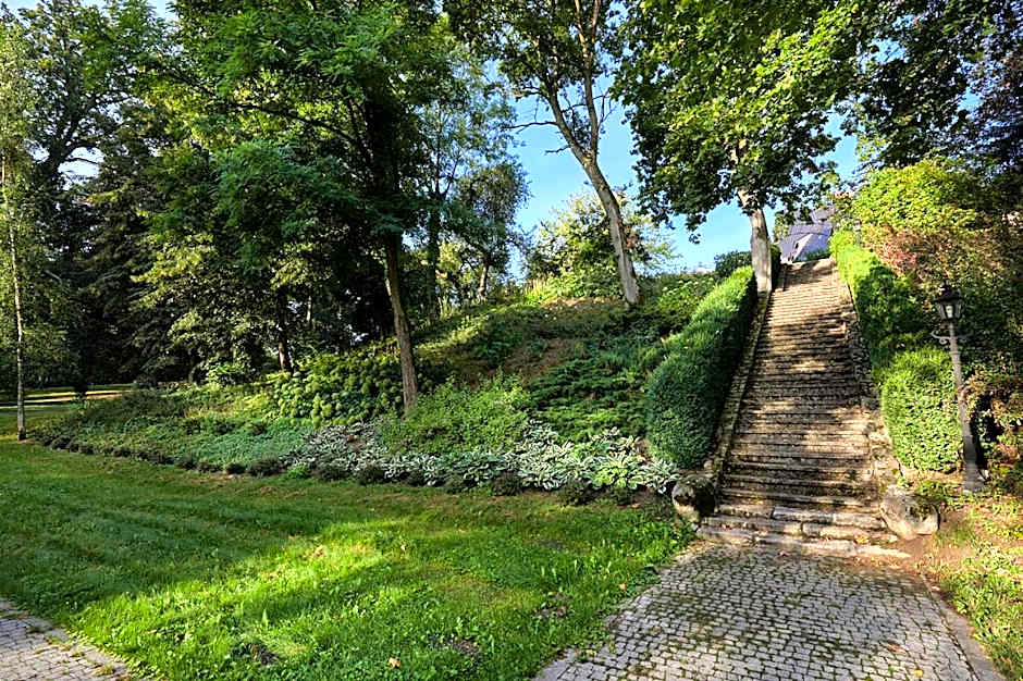 Hotel Pałac Poledno