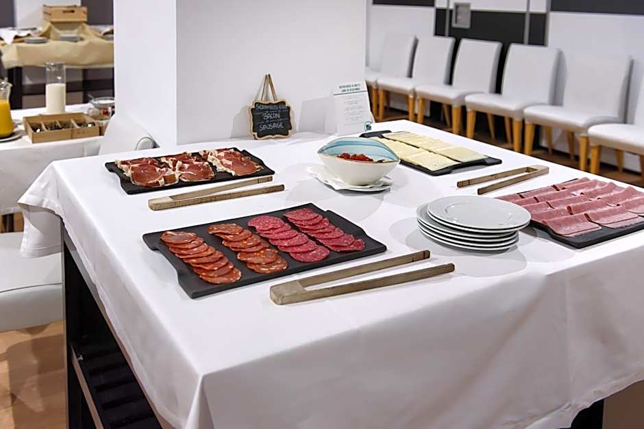 SEA YOU HOTEL PORT VALENCIA