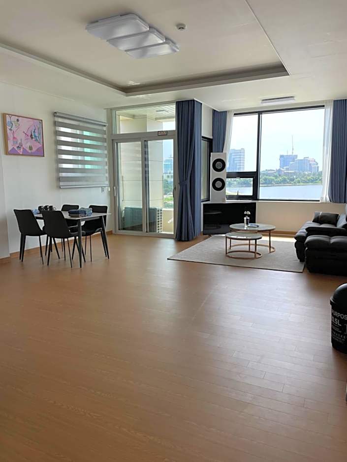 Lakestone&Hotel Sokcho