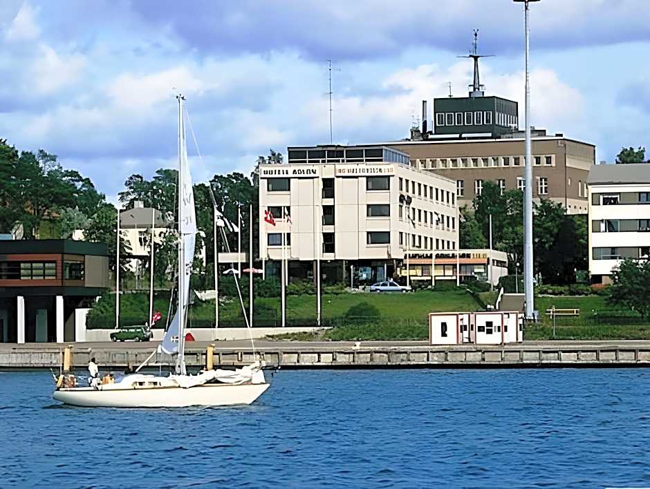 Hotel Adlon