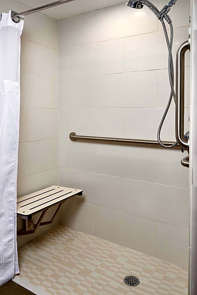 Best Western Plus Agate Beach Inn