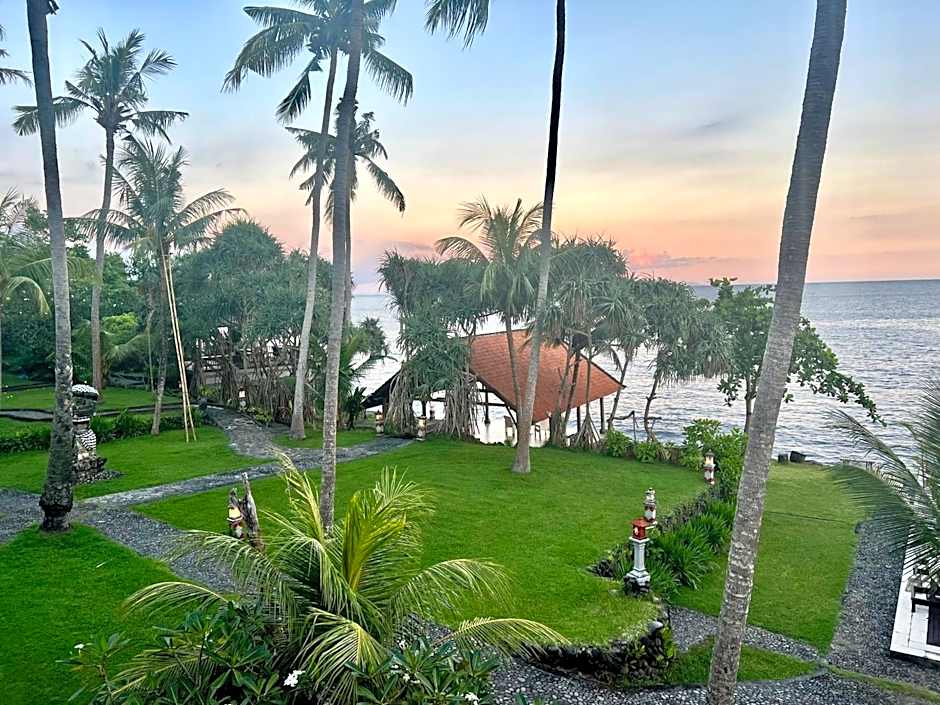 The Palms - Seraya Shores Retreat Bali