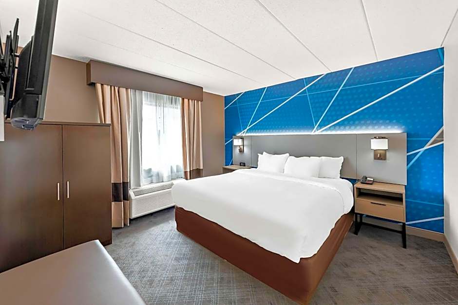 Comfort Suites Columbus