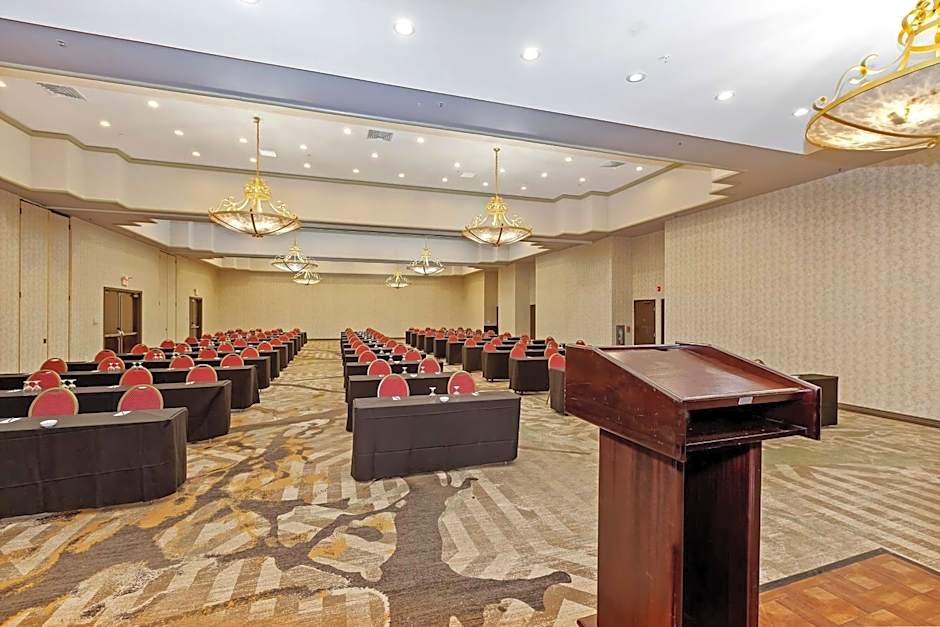 DoubleTree by Hilton Whittier Los Angeles