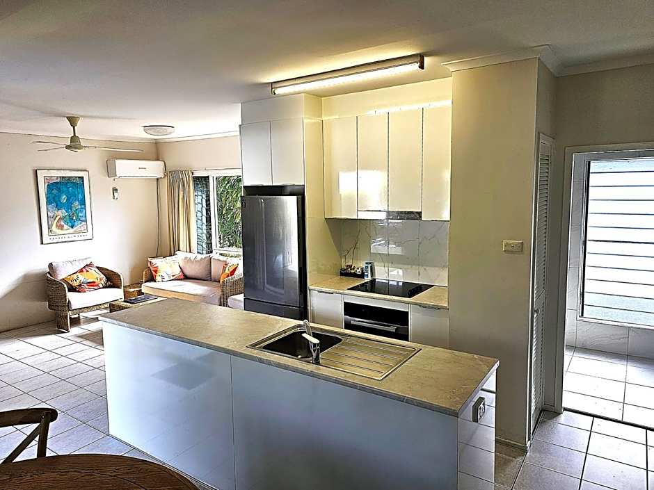 Mango Tree Holiday Apartments