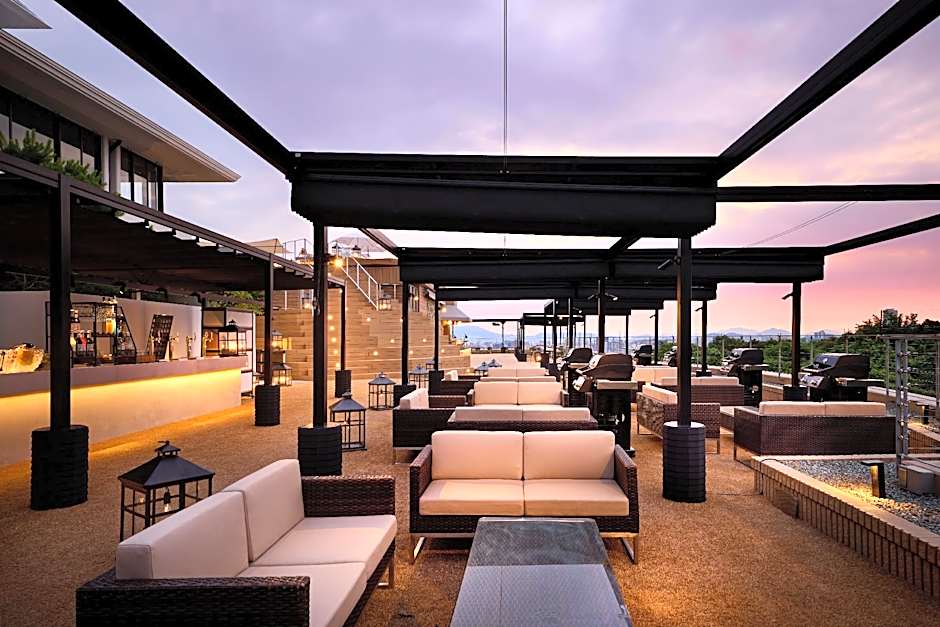 Agora Fukuoka Hilltop Hotel & Spa