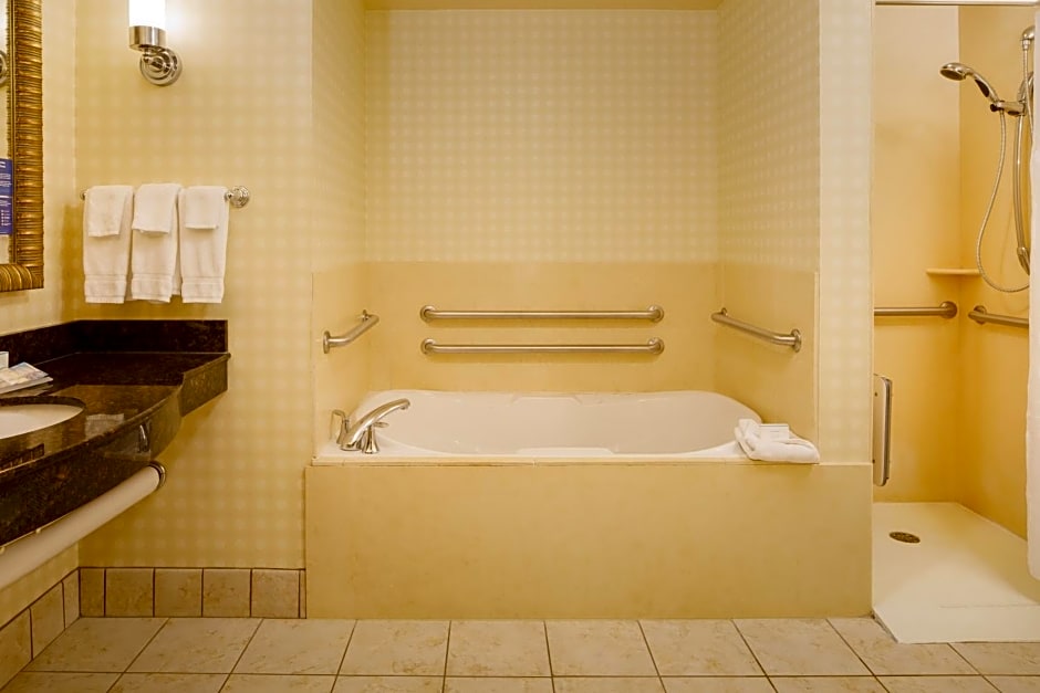Hilton Garden Inn Cincinnati Blue Ash
