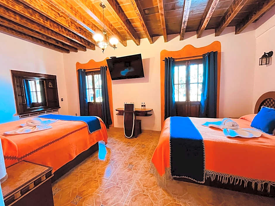 Hotel El Aguila, Villa del Carbón