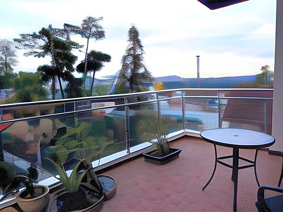 TTR Moonstone Apart Hotel