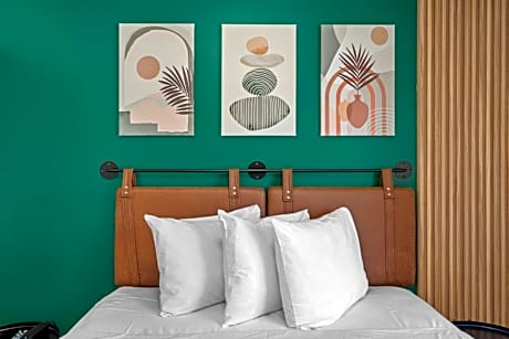 Hollywood Le Bon Hotel