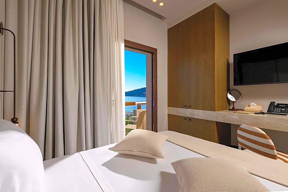 Enavlion Elegance Seaside Luxury