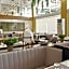 J7 Plaza Hotel