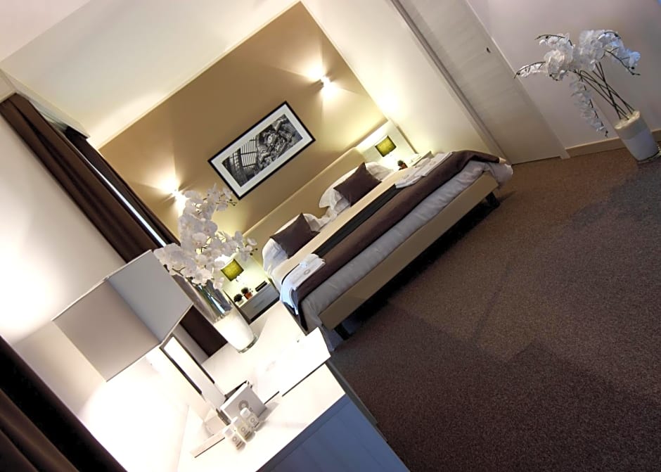 Stelle Hotel The Businest