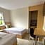 Urbanview Indria Inn Solo by RedDoorz